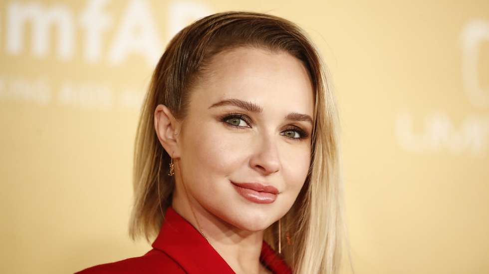 epa13175272 (FILE) - US actor Hayden Panettiere attends amfAR Gala Los Angeles 2022 at the Pacific Design Center in West Hollywood, California, USA, 03 November 2022 (issued 17 August 2026). Hayden Panettiere passed away on 16 August aged 36, her father confirmed in a statement. The cause of her death has not been publicly released.  EPA/CAROLINE BREHMAN