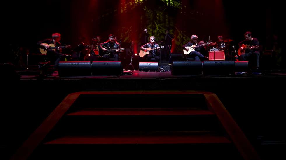 Concerto dos Resistência no Teatro Tivoli, Lisboa, 17 de dezembro de 2014. Após 22 anos de intervalo, os Resistência apresentam “Horizonte”, um novo álbum de canções resgatadas ao tempo e às obras de outros grupos.  MANUEL DE ALMEIDA/LUSA