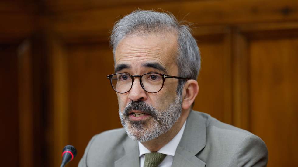 O ministro de Estado e dos Negócios Estrangeiros, Paulo Rangel, intervém durante a sua audição na Comissão de Assuntos Europeus, no âmbito do processo de Construção da União Europeia, na Assembleia da República, em Lisboa, 04 de julho de 2024. ANTÓNIO PEDRO SANTOS/LUSA