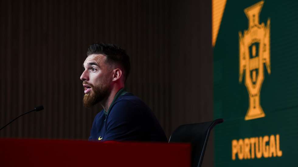 National team and Wolverhampton Wanderes goalkeeper, Jose Sa, speaks during a press conference at Soccer City in Oeiras, 14 November 2023. Portugal will face Liechtenstein and Iceland in the qualifying round for Euro 2024. JOSÉ SENA GOULÃO/LUSA