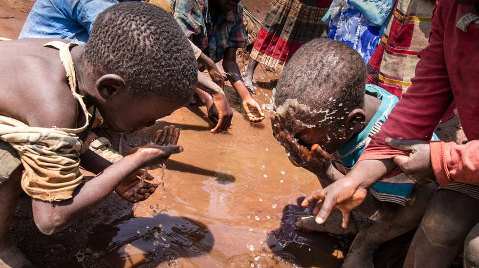 O atual surto de cólera no país africano já causou 1.759 mortos