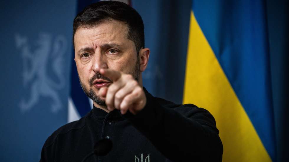 epa11976440 Ukrainian President Volodymyr Zelensky and Norway's Prime Minister Jonas Gahr Store (not pictured) attend a press conference in Oslo, Norway, 20 March 2025.  EPA/OLE BERG-RUSTEN NORWAY OUT