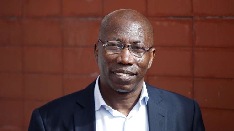O presidente do Partido Africano da Independência da Guiné e Cabo Verde (PAIGC), Domingos Simões Pereira, posa para a fotografia durante uma entrevista na sede da agência Lusa, em Lisboa, 14 de setembro de 2022. (ACOMPANHA TEXTO DO DIA 17 SETEMBRO 2022) ANTÓNIO PEDRO SANTOS/LUSA