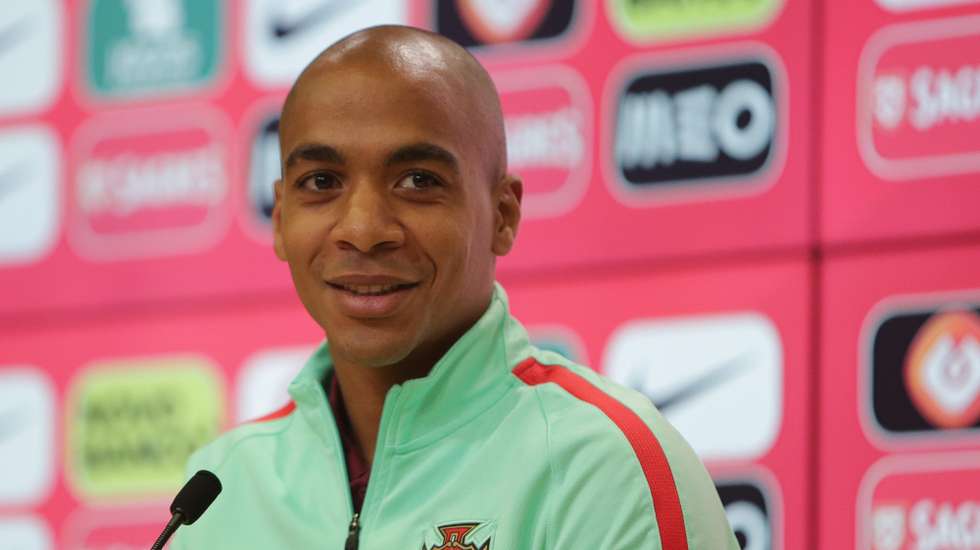 Pela equipa das quinas, o médio, de 30 anos, fez 56 jogos e marcou três golos, tendo participado nos Mundiais de 2018 e de 2022