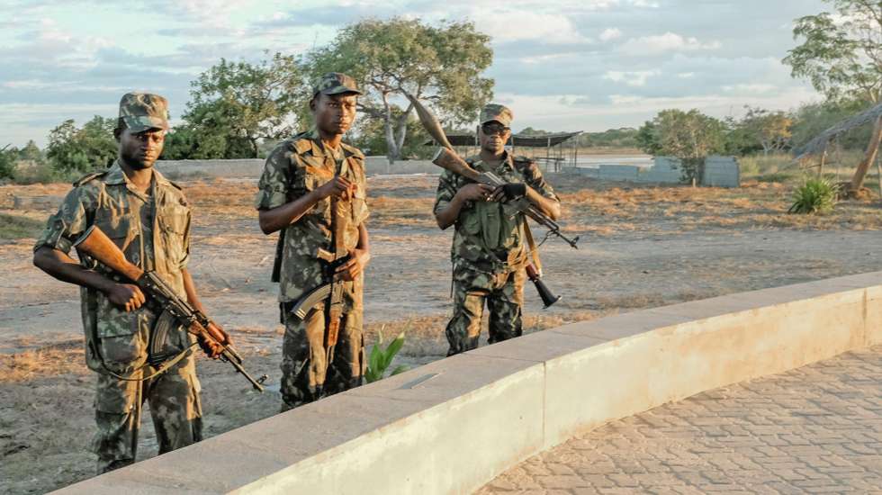 A violência está a provocar uma crise humanitária com quase 700 mil deslocados e mais de duas mil mortes