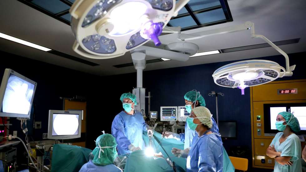 Os hospitais portugueses vivem agora uma fase de acalmia em que os doentes internados com Covid-19 não chegam às duas dezenas em cada hospital