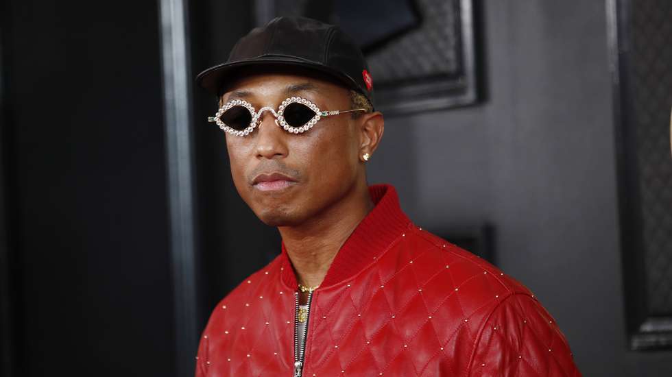 epa10450118 Pharrell Williams arrives for the 65th annual Grammy Awards at the Crypto.com Arena in Los Angeles, California, 05 February 2023.  EPA/CAROLINE BREHMAN