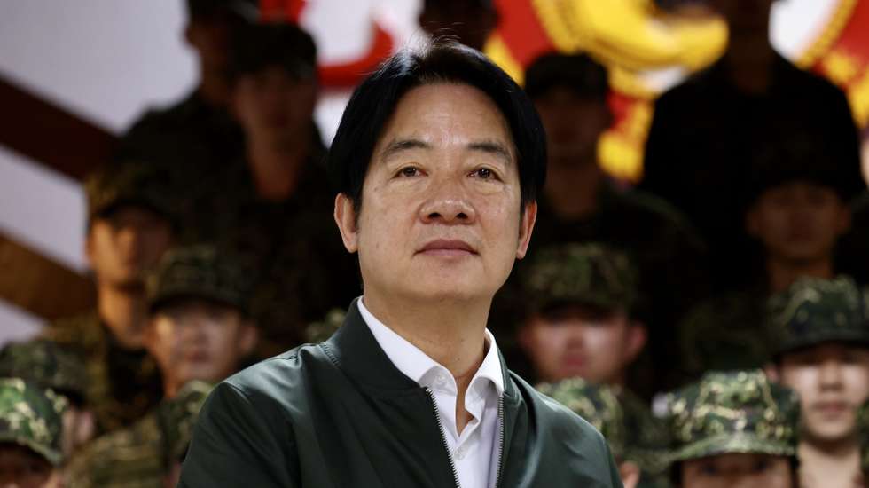 epa11362512 Taiwan's President William Lai (Lai Ching-te) visits a military base in Taoyuan, Taiwan, 23 May 2024. According to Chinese state media Xinhua, 'the Eastern Theater Command of the Chinese People's Liberation Army (PLA) started a two-day joint military drills surrounding the island of Taiwan on 23 May'. Taiwan's Defense Ministry stated on 23 May that China was engaging in 'irrational provocation' by encircling Taiwan with its ongoing military exercises, just days after President William Lai's inauguration.  EPA/RITCHIE B. TONGO