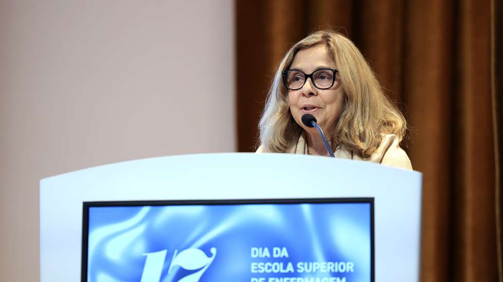 Ana Paula Martins ministra da Saúde intervém durante a sessão comemorativa dos 128 anos da Escola Superior de Enfermagem do Porto, 17 de junho de 2024. ESTELA SILVA/LUSA