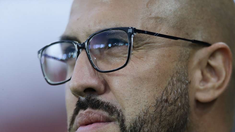 O treinador do Estrela da Amadora, José Faria, durante o jogo da 8ª jornada da I Liga de futebol contra o Gil Vicente, realizado no Estádio Cidade de Barcelos, 5 de outubro de 2024. MANUEL FERNANDO ARAÚJO/LUSA