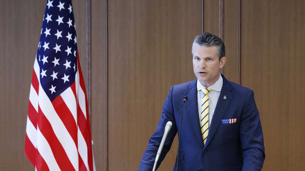 epa11998433 US Secretary of Defense Pete Hegseth speaks during a joint news conference with Japan's Defense Minister Gen Nakatani (not pictured) at the Ministry of Defense in Tokyo, Japan, 30 March 2025.  EPA/KIYOSHI OTA
