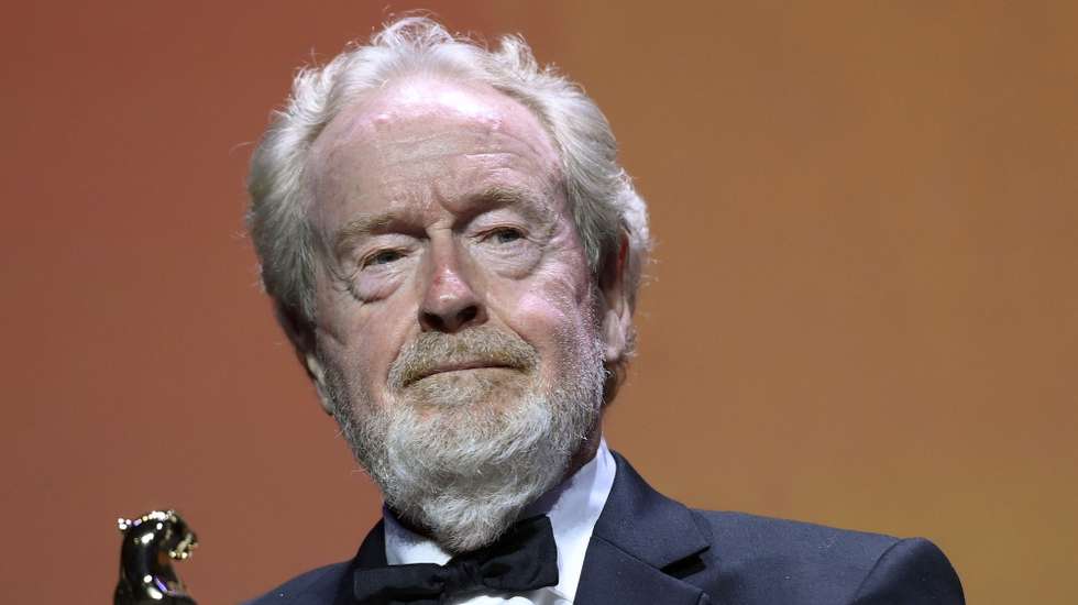 epa09460275 British filmmaker Ridley Scott poses after he received the 'Cartier Glory to The Filmmaker Award', before the screening of his movie 'The Last Duel' during the 78th annual Venice International Film Festival, in Venice, Italy, 10 September 2021. The movie is presented out of competition at the festival running from 01 to 11 September.  EPA/CLAUDIO ONORATI BEST QUALITY AVAILABLE