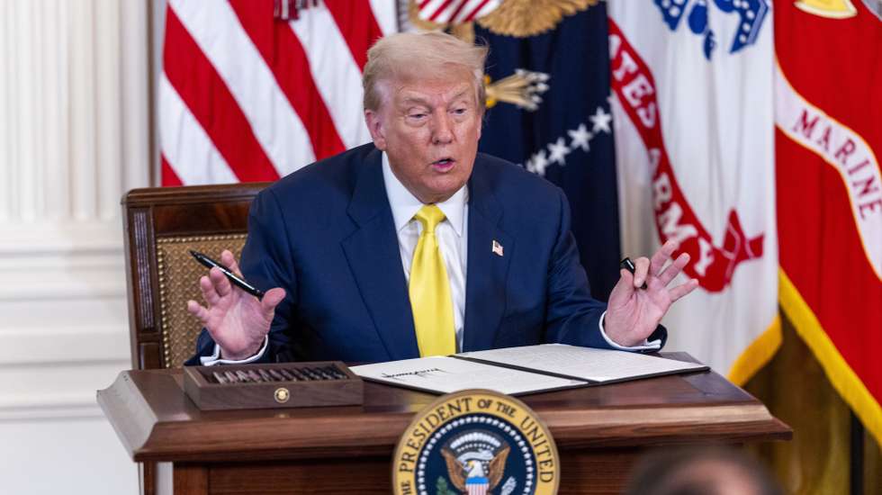 epa12289068 US President Donald Trump speaks while signing a proclamation declaring National Purple Heart Day during a ceremony in the East Room of the White House in Washington, DC, USA, 07 August 2025. 07 August is National Purple Heart Day, honoring US heroes who were wounded or killed in action.  EPA/SHAWN THEW