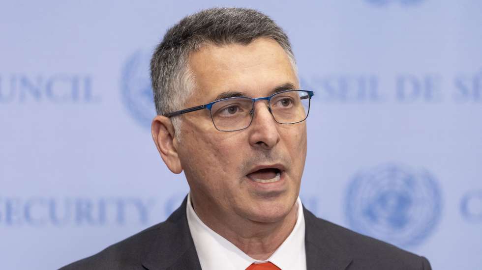 epa12285095 Israel’s Foreign Minister Gideon Sa'ar speaks  during a press conference before the start of a United Nations Security Council meeting on the conflict between Israel and Hamas at United Nations headquarters in New York, New York, USA, 05 August 2025.  EPA/JUSTIN LANE
