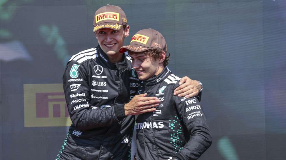 epa12177955 Mercedes driver George Russell of Britain (L) celebrates first place next to the third Mercedes driver Andrea Kimi Antonelli of Italy in the podium after the Formula 1 Grand Prix of Canada at the Circuit Gilles-Villeneuve in Montreal, Canada, 15 June 2025. during the Formula 1 Grand Prix of Canada at the Circuit Gilles-Villeneuve in Montreal, Canada, 15 June 2025.  EPA/SHAWN THEW