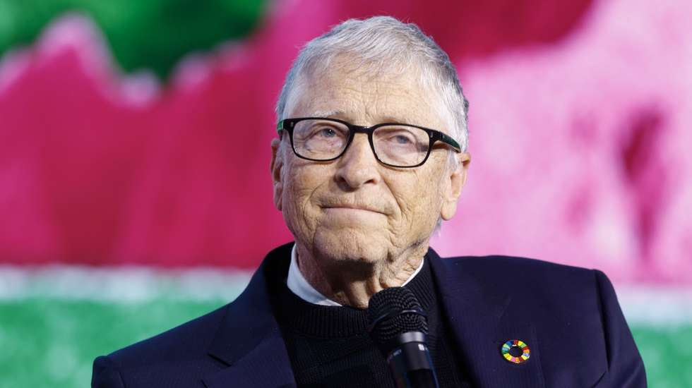 epa12671749 US entrepreneur Bill Gates attends the Gates Foundation's first global Goalkeepers meeting in the Nordics in Stockholm, Sweden, 22 January 2026. The event unites changemakers from Sweden, Norway and Denmark to discuss global health and sustainable developments.  EPA/Stefan Jerrevang  SWEDEN OUT
