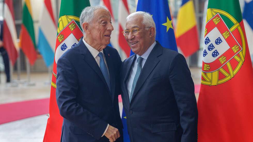 epa12781529 European Council President Antonio Costa (R) welcomes Portugal’s President Marcelo Rebelo de Sousa during his visit to the European institutions in the European Council in Brussels, Belgium, 27 February 2026.  EPA/OLIVIER MATTHYS