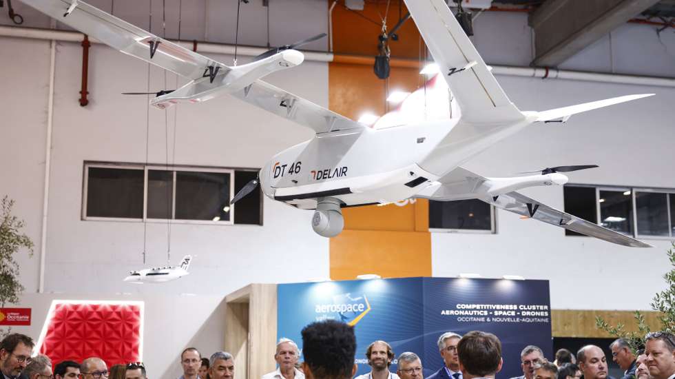 epa12181359 A DT46 Delair drone is on display during the 55th edition of the International Paris Air Show at the Paris-Le Bourget Airport near Paris, France, 17 June 2025. The Paris Air Show, one of the largest trade fairs of the aerospace-industry and air shows in the world, runs from 16 to 22 June.  EPA/YOAN VALAT