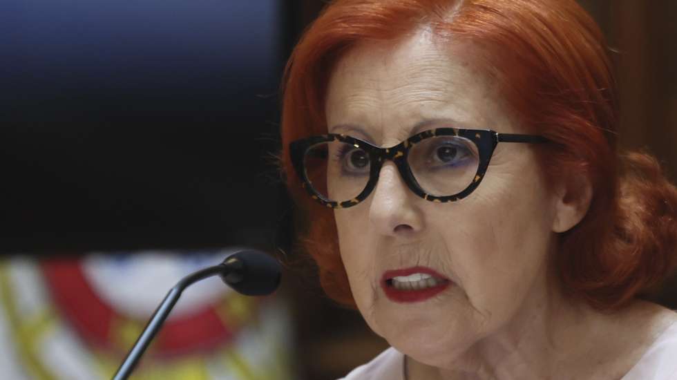 A ministra do Ambiente e Energia, Maria da Graça Carvalho, durante a audição na Comissão de Ambiente e Energia. na Assembleia da República, Lisboa, 01 de julho de 2026.  MANUEL DE ALMEIDA/LUSA