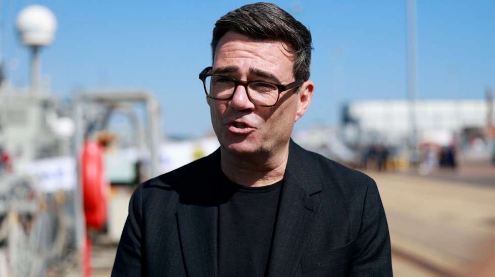 epa13136030 British Prime Minister Andy Burnham speaks during a visit to HM Naval Base with Ukraine's President Volodymyr Zelensky in Portsmouth, Britain, 27 July 2026. 'The key priorities are air defense, maritime security, and joint defense production', Zelenskyy said in a social media post on his arrival to Portsmouth.  EPA/JASON ALDEN / POOL