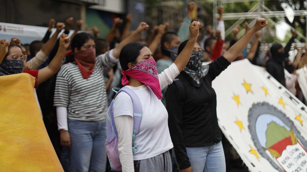 epa13263853 Students from the Raul Isidro Burgos Rural Teachers' College in Ayotzinapa protest outside the Supreme Court of Justice of the Nation (SCJN) in Mexico City, Mexico, 25 September 2026. Parents of the 43 missing students and students from other rural teachers' colleges held protests ahead of the 12th anniversary of the unresolved case.  EPA/SASHENKA GUTIERREZ
