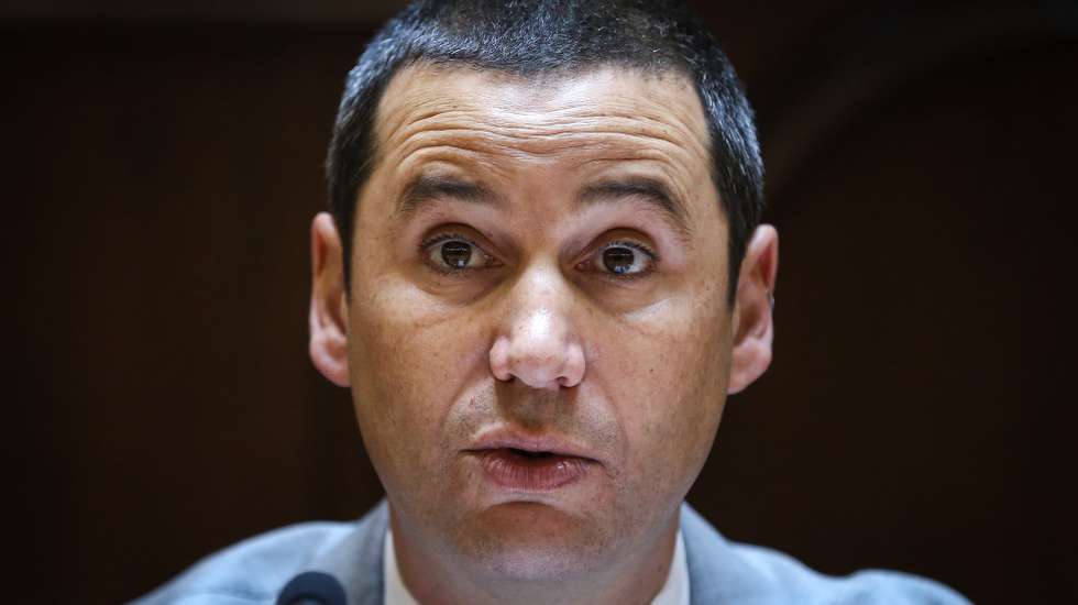 O ministro das Infraestruturas, João Galamba, durante a audição na Comissão de Economia, Obras Públicas, Planeamento e Habitação, na Assembleia da República em Lisboa, 21 de junho de 2023. RODRIGO ANTUNES/LUSA