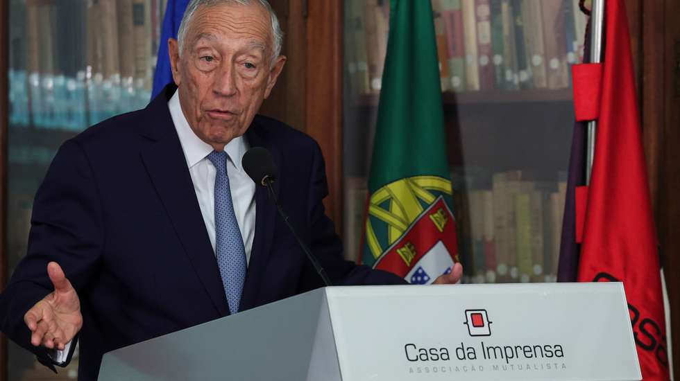 O Presidente da República, Marcelo Rebelo de Sousa, intervém durante a sessão de abertura do debate "Lei de Imprensa de 1975, 50 anos depois: novos desafios, na Casa da Imprensa, em Lisboa, 26 de fevereiro de 2025. ANTÓNIO COTRIM/LUSA