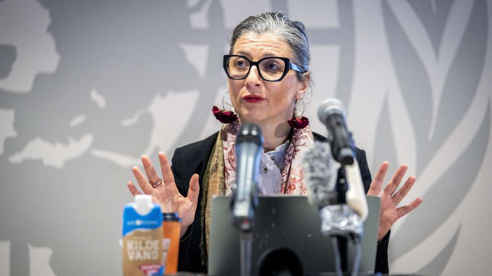 epa11876362 United Nations Special Rapporteur on the Occupied Palestinian Territories, Francesca Albanese, gives a press conference at the UN City in Copenhagen, Denmark, 05 February 2025. The press conference addresses, among other things, the human rights situation in the occupied Palestinian territories.  EPA/Ida Marie Odgaard  DENMARK OUT