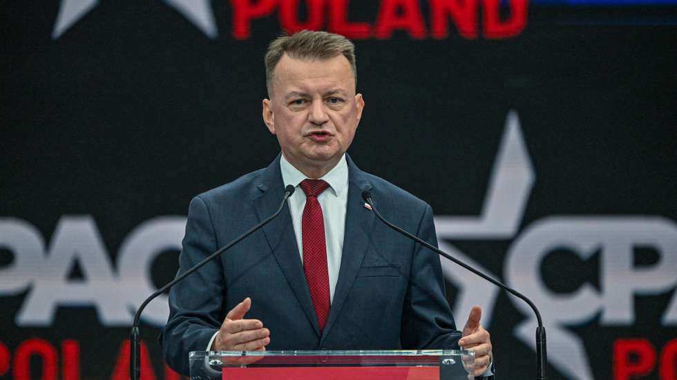 epa12138466 Law and Justice MP Mariusz Blaszczak speaks during the Conservative Political Action Conference (CPAC) at the Congress and Exhibition Center in Jasionka, south-eastern Poland, 27 May 2025. CPAC is an annual conference attended by conservative politicians and activists from around the world since the 1970s.  EPA/DAREK DELMANOWICZ  POLAND OUT