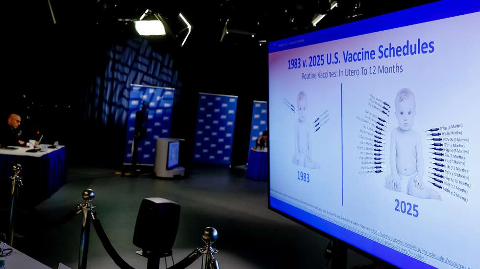 epa12572623 Attorney Aaron Siri gives a presentation on the childhood vaccination schedule in the US to the the CDC Advisory Committee on Immunization Practices (ACIP) at the headquarters of the US Centers For Disease Control and Prevention (CDC) in Atlanta, Georgia, USA, 05 December 2025. The 'vaccine committee' has voted to change the birth dose of hepatitis B vaccine recommendations.  EPA/ERIK S. LESSER