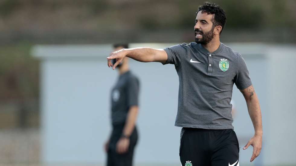 epa09355536 Sporting's head coach Ruben Amorim reacts during a friendly soccer match at Bela Vista stadium, in Parchal, Portugal, 20 July 2021.  EPA/FILIPE FARINHA