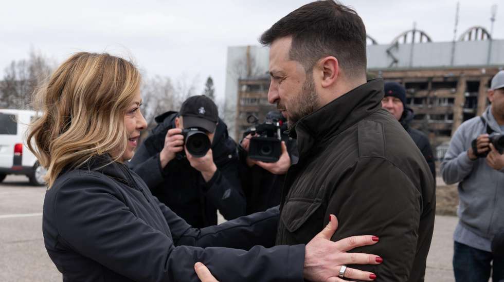epa11177239 A handout photo made available by the Italian government press office shows Italian Prime Minister Giorgia Meloni (L) meeting with Ukrainian President Volodymyr Zelensky ahead of Italy's first meeting of G7 Heads of State and Government in its presidency, on the second anniversary of the Russian invasion of Ukraine, in Kyiv (Kiev), Ukraine, 24 February 2024. On 24 February 2024, Ukraine marks the second year since Russian troops entered its territory, starting a conflict that has provoked destruction and a humanitarian crisis.  EPA/FILIPPO ATTILI / ITALIAN GOVERNMENT PRESS OFFICE / HANDOUT  HANDOUT EDITORIAL USE ONLY/NO SALES HANDOUT EDITORIAL USE ONLY/NO SALES