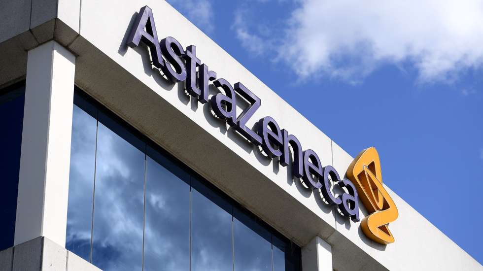 epa08966498 (FILE) - A view of the logo at biopharmaceutical company AstraZeneca headquarters in Sydney, Australia, 19 August 2020 (reissued 26 January 2021). AstraZeneca has denied reports of a reduced efficiacy of its COVID-19 vaccine.  EPA/DAN HIMBRECHTS AUSTRALIA AND NEW ZEALAND OUT *** Local Caption *** 56556600
