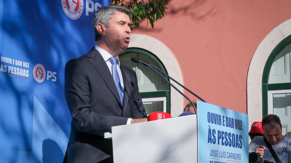 José Luis Carneiro, discursa durante a sua apresentação a secretário-geral do Partido Socialista (PS), na sede nacional do partido, em Lisboa, 07 de Junho de 2025. O ex-ministro José Luís Carneiro apresenta hoje a sua candidatura a secretário-geral do PS, até agora a única na corrida à sucessão de Pedro Nuno Santos, que se demitiu após a derrota nas legislativas de 18 de maio. RUI MINDERICO/LUSA