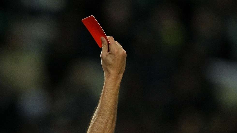 Liga e APAF reúnem-se para debater tensões e futuro da arbitragem