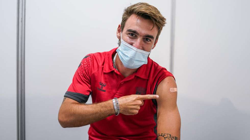 André Horta foi um dos jogadores do Sporting de Braga que recebeu a vacina contra a Covid-19
