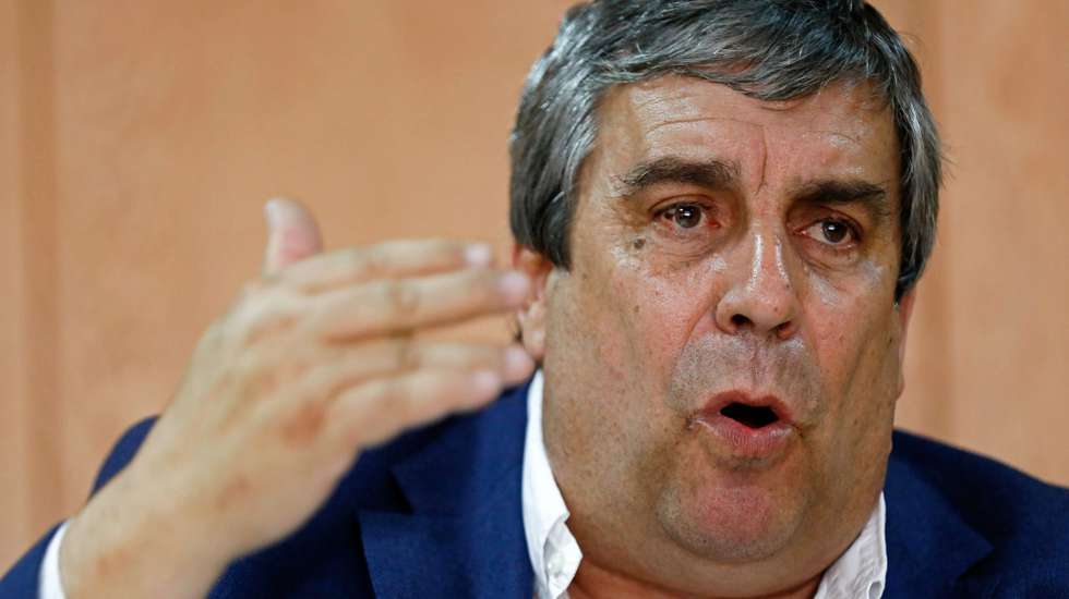 "Como todos sabemos, não há falta de médicos em Portugal", afirmou Roque da Cunha