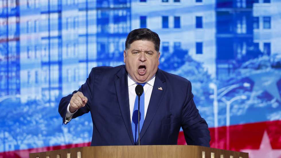 epa11557314 Governor of Illinois J. B. Pritzker speaks on the second night of the Democratic National Convention (DNC) at the United Center in Chicago, Illinois, USA, 20 August 2024. The 2024 Democratic National Convention is being held 19 to 22 August 2024 in which delegates of the United States' Democratic Party will vote on the party's platform and ceremonially vote for the party's nominees for president and vice president, Vice President Kamala Harris and Governor Tim Walz of Minnesota, for the upcoming presidential election.  EPA/CAROLINE BREHMAN