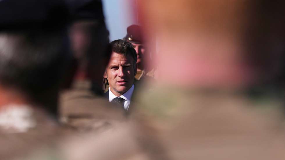 epa12924696 French President Emmanuel Macron delivers a speech during the Orion 2026 military exercises at the military camp of Suippes, eastern France, 30 April 2026. The G7 Development Ministers’ Meeting takes place on 29 and 30 April 2026 in Paris.  EPA/AURELIEN MORISSARD / POOL MAXPPP OUT