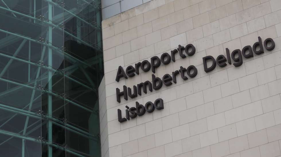 Aeroporto Humberto Delgado em Lisboa