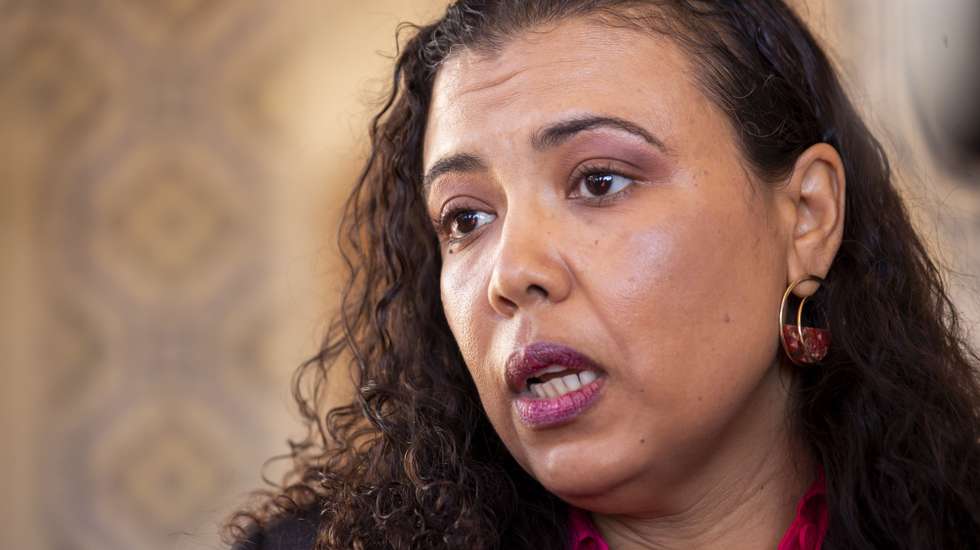 A ministra de Estado e da Defesa Nacional de Cabo Verde, Janine Lélis, durante uma conferência de imprensa conjunta com a ministra da Defesa Nacional, Helena Carreiras (ausente da foto), no Forte de São Julião da Barra,  Cascais, 30 de setembro 2022. A visita decorre até dia 4 de outubro, no âmbito do quadro da cooperação bilateral entre os dois países. JOSÉ SENA GOULÃO/LUSA