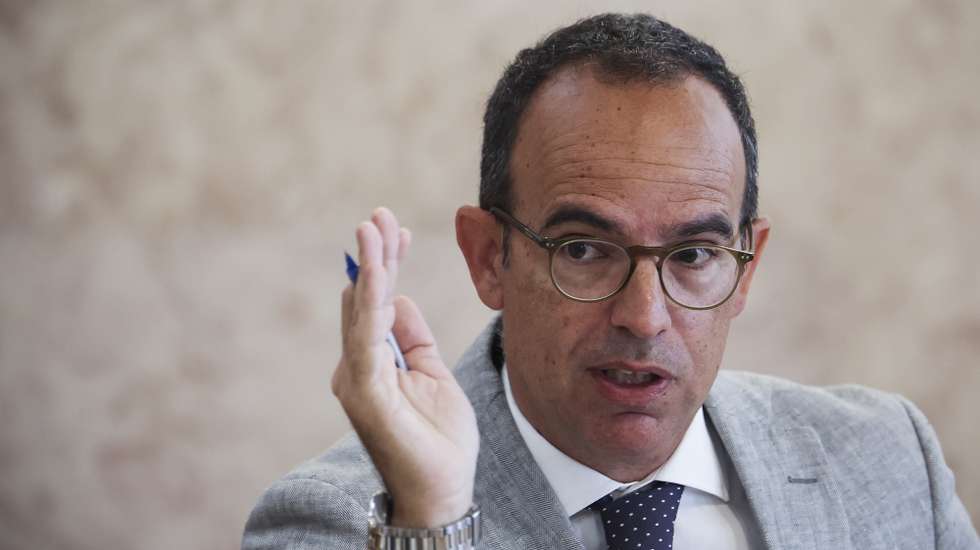 Falhou compra da Lusa pelo Estado por “falta de consenso político alargado”, anunciou o Governo