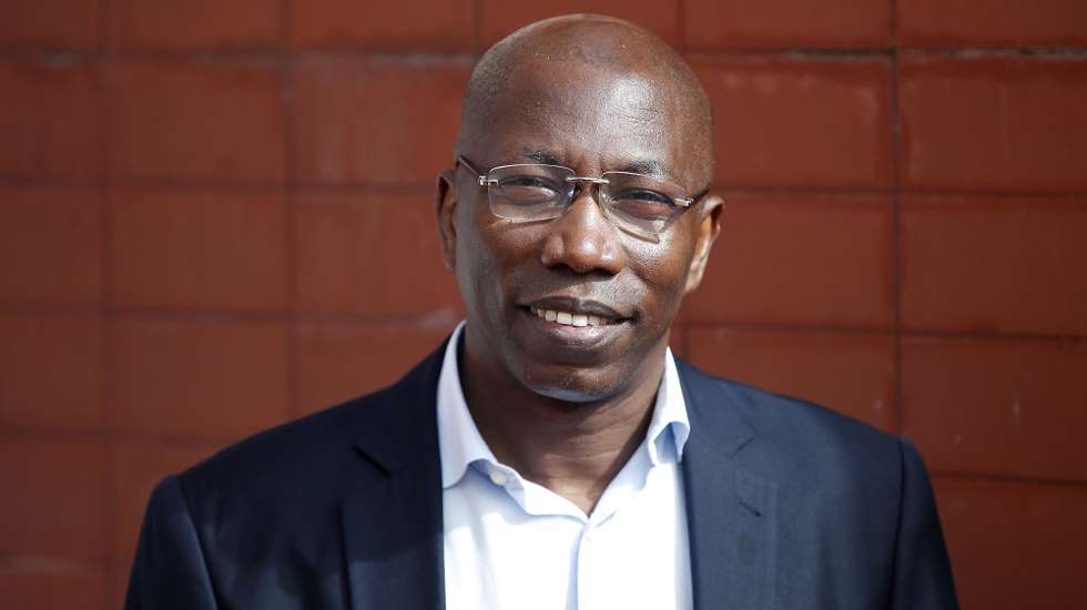 O presidente do Partido Africano da Independência da Guiné e Cabo Verde (PAIGC), Domingos Simões Pereira, posa para a fotografia durante uma entrevista na sede da agência Lusa, em Lisboa, 14 de setembro de 2022. (ACOMPANHA TEXTO DO DIA 17 SETEMBRO 2022) ANTÓNIO PEDRO SANTOS/LUSA