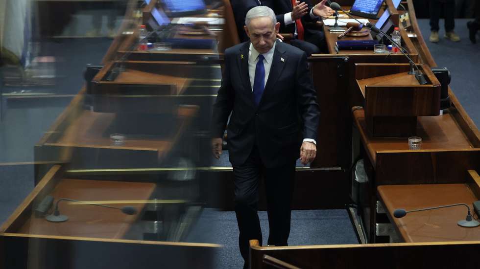 epa12467719 Israeli Prime Minister Benjamin Netanyahu attends the opening of the winter session of the Israeli parliament, Knesset, in Jerusalem, 20 October 2025.  EPA/ABIR SULTAN
