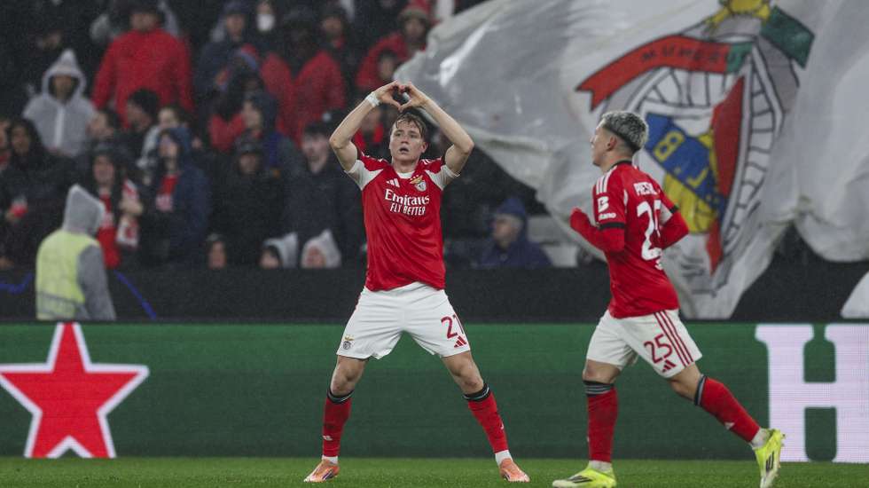 Champions. Andreas Schjelderup eleito o jogador da semana – Observador