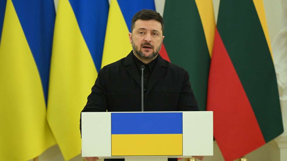 epa12680434 Ukraine's President Volodymyr Zelensky attends a press conference at the Presidential Palace in Vilnius, Lithuania, 25 January 2026. Lithuania commemorated the 163rd anniversary of the January Uprising (1863–1864).  EPA/MARCIN OBARA POLAND OUT