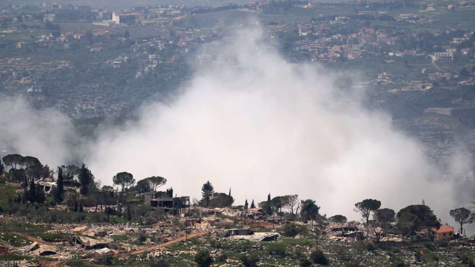 epa12917633 Smoke rises as the Israeli army conducts demolition operations in the southern Lebanese village of Taybeh, as seen from the Upper Galilee in northern Israel, 27 April 2026. On 26 April, Israeli Prime Minister Netanyahu has ordered the military to 'vigorously' target Hezbollah positions, accusing the group of ceasefire violations.  EPA/ATEF SAFADI