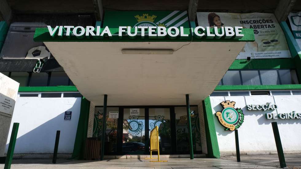 Estádio do Bonfim no dia da visita técnica das instalações realizada por membros do executivo camarário e funcionários para mudar as fechaduras durante a posse das instalações do Vitória de Setúbal por parte da autarquia setubalense, Setúbal, 24 de novembro de 2020. RUI MINDERICO/LUSA