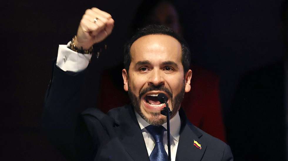 epa13130893 Colombian President-elect Abelardo de la Espriella speaks during the event 'CAF, a Strategic Ally of Colombia 2026–2030' in Medellin, Colombia, 24 July 2026. De la Espriella said the announcement by CAF, Development Bank of Latin America and the Caribbean, of a 9-billion-US-dollar financing plan for Colombia through 2030 represented a vote of confidence in the country and his incoming administration, which is due to take office on 07 August.  EPA/MAURICIO DUENAS CASTANEDA