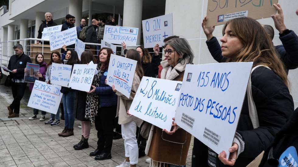 devido a “ações e pressões levadas a cabo pela atual Comissão Executiva do Global Media Group"